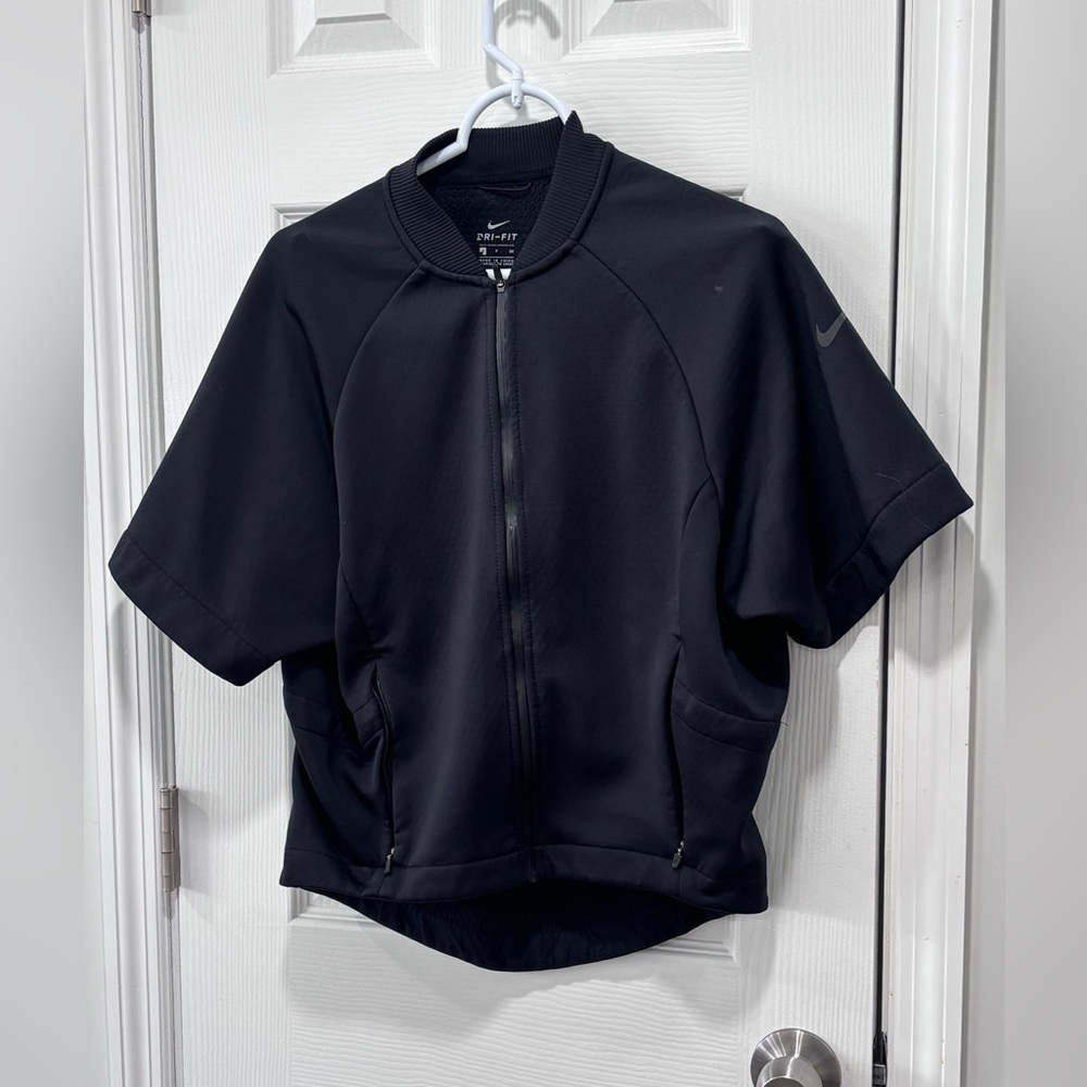 💚Nike Black Short Sleeve Zip-Up Sweatshirt - Picture 2 of 12